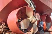 controllable pitch propeller